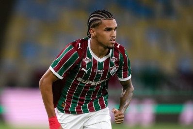 Riquelme Felipe não viaja com a delegação do Fluminense para Argentina