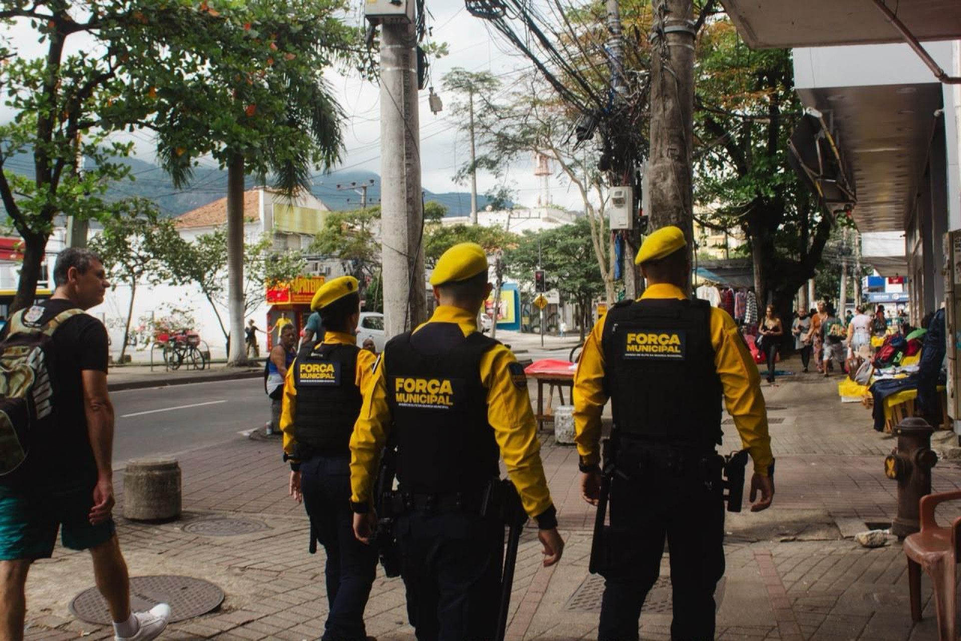 Agentes da Força Municipal começaram a atuar na Freguesia neste domingo (16) - Divulgação / Força Municipal