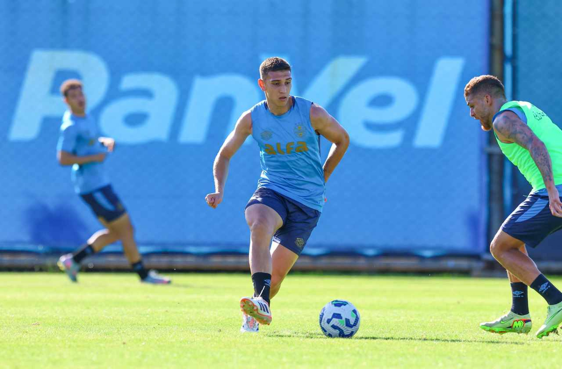 Monsalve &eacute; afastado e pode deixar o Gr&ecirc;mio nos pr&oacute;ximos dias