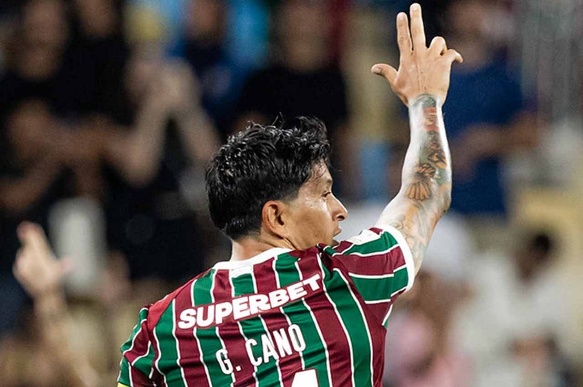 Marc&atilde;o chega a 73 jogos e refor&ccedil;a papel de coringa do Flu