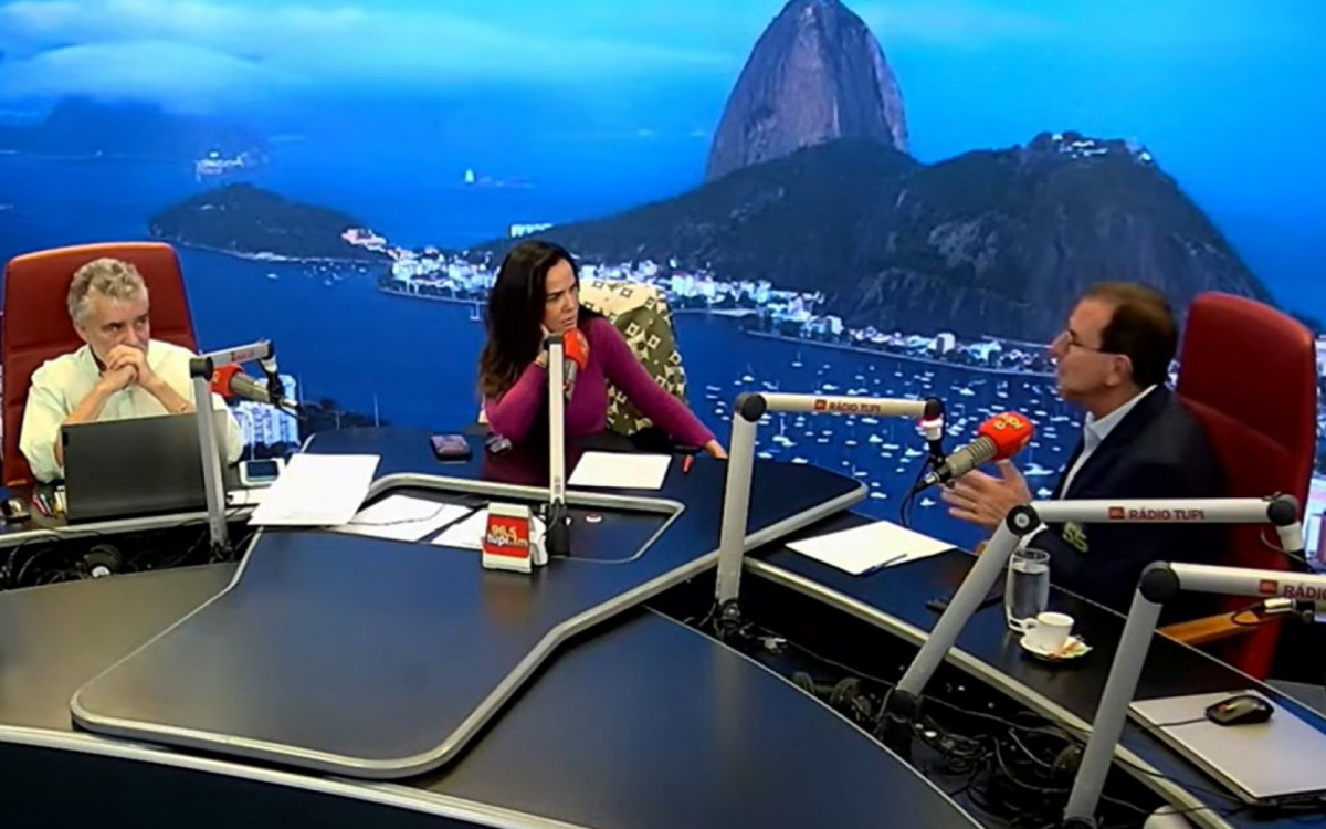 Eduardo Paes participou de programas da Super Rádio Tupi