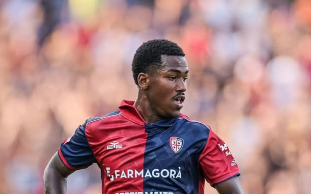 Yael Trepy &eacute; jogador do Cagliari desde 2022, quando chegou &agrave;s divis&otilde;es de base