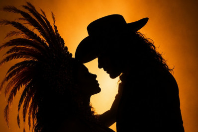 É o amor! Ex-Rainha da Portela foi amante por três anos de sertanejo 