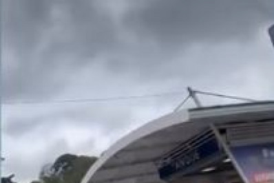 Roda se desprende de ônibus do BRT e mata mulher na Zona Sudoeste