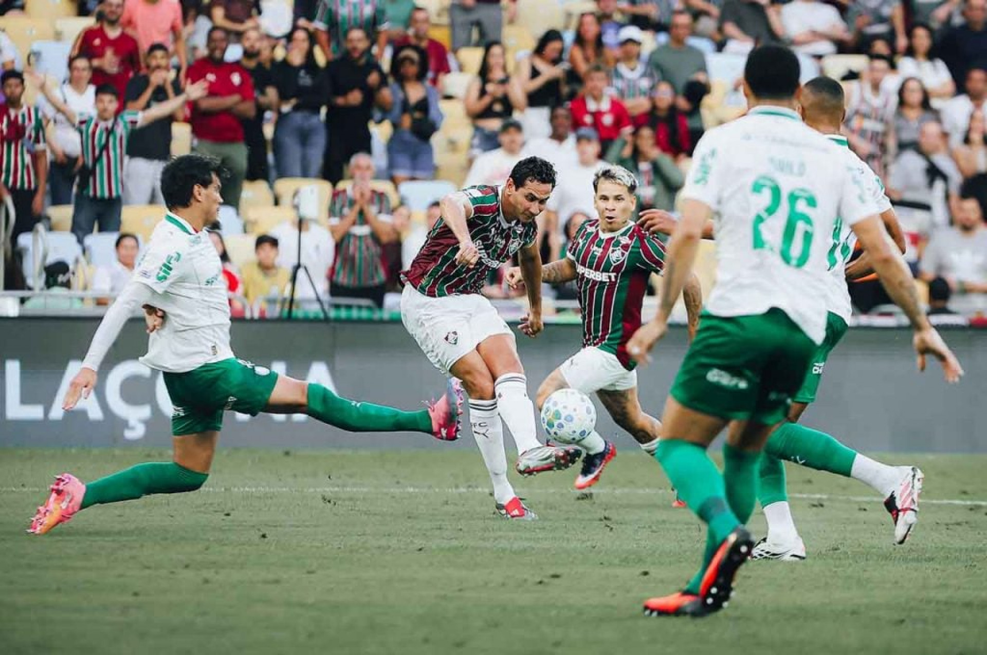 Ganso e Cano retomam protagonismo e lideram rea&ccedil;&atilde;o do Fluminense