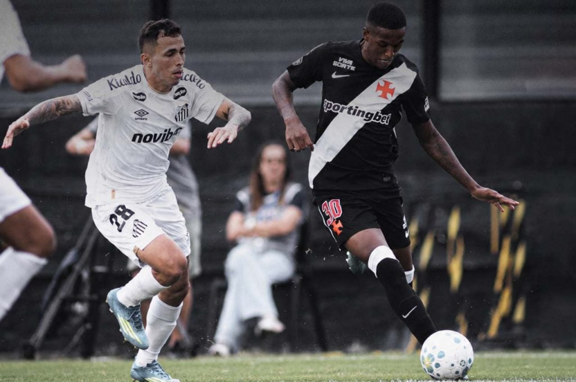Vasco chega a tr&ecirc;s jogos sem marcar e sofre com problema ofensivo