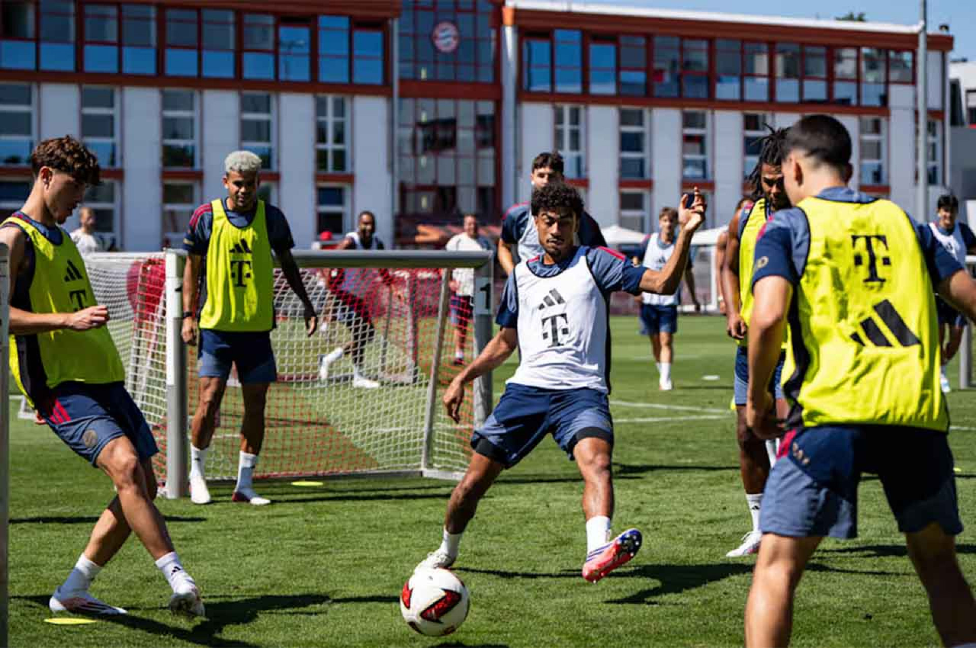 Treino do Bayern de Munique - Divulga&ccedil;&atilde;o/Bayern de Munique