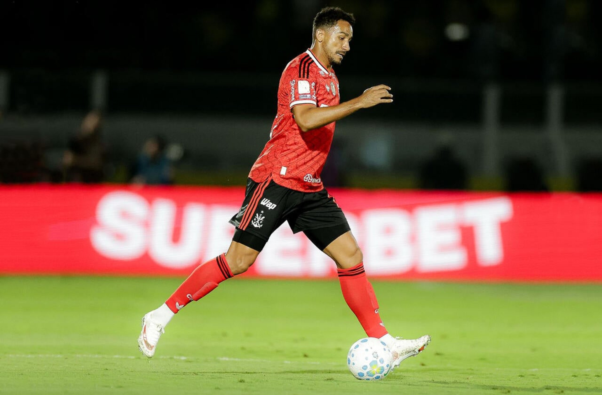 Palavra no Flamengo &eacute; “equil&iacute;brio”, revela Danilo