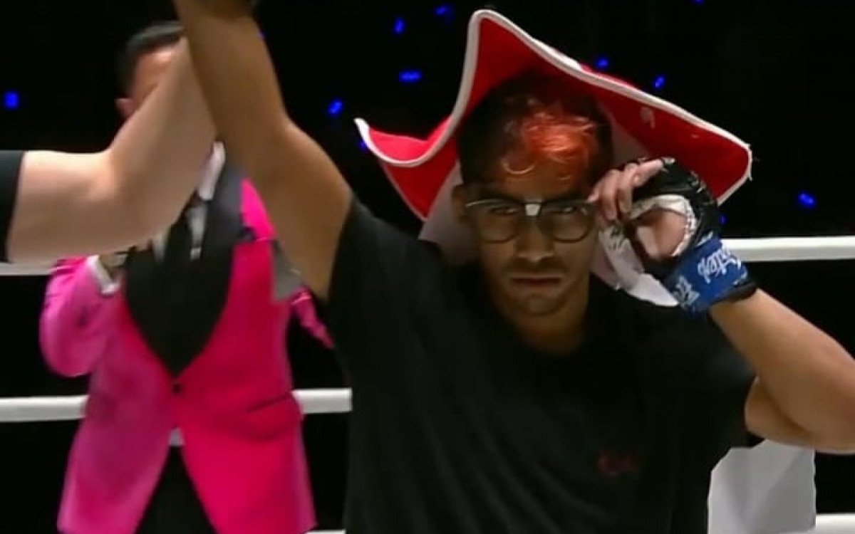 Lutador representa Angra em competição em Bangkok, na Tailândia