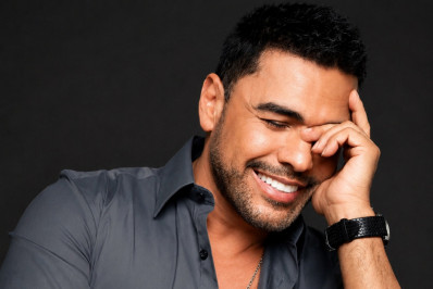 Zezé Di Camargo foge do 13 e show vira ‘12+1’ em Goiás