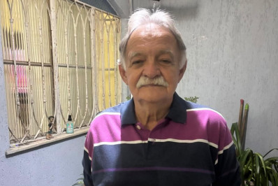 Após três dias preso, idoso deixa cadeia e é recebido pela família