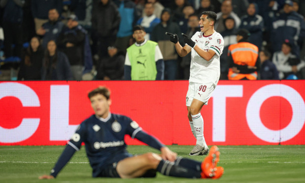 Fluminense vence Ind. Rivadavia nos pênaltis e avança na Libertadores