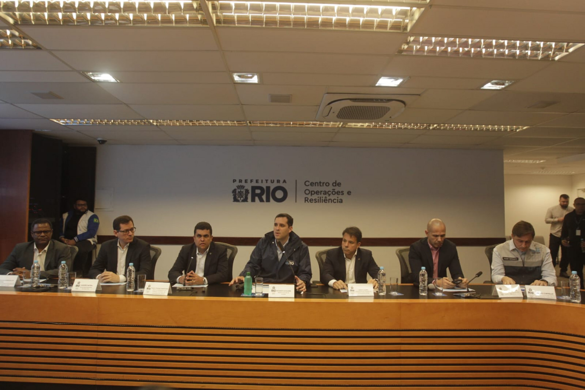 Anac anunciou a suspensão das empresas em coletiva realizada com a Prefeitura do Rio - Reginaldo Pimenta / Agência O Dia