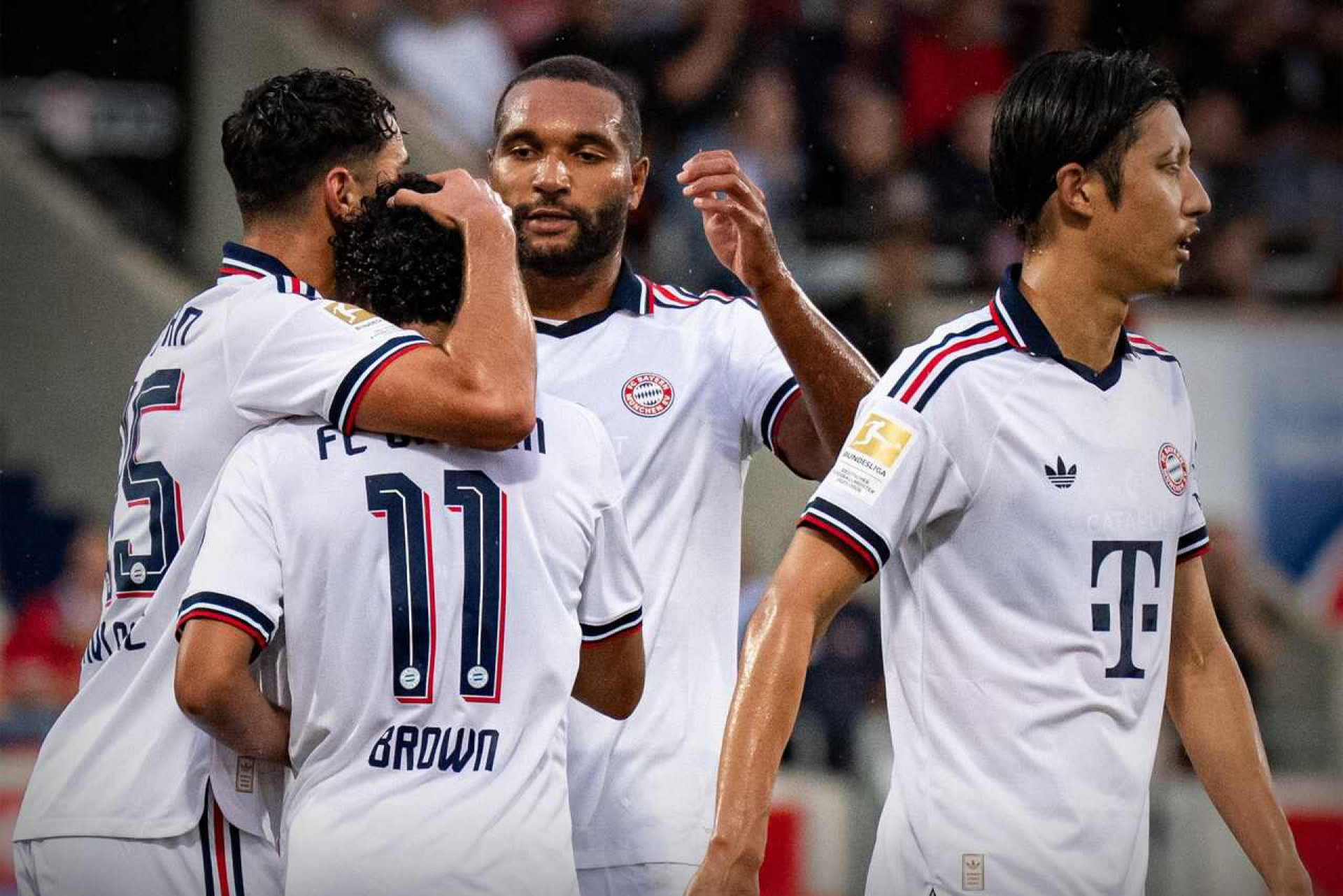 Musiala desmaia novamente e aumenta preocupa&ccedil;&atilde;o no Bayern Munique