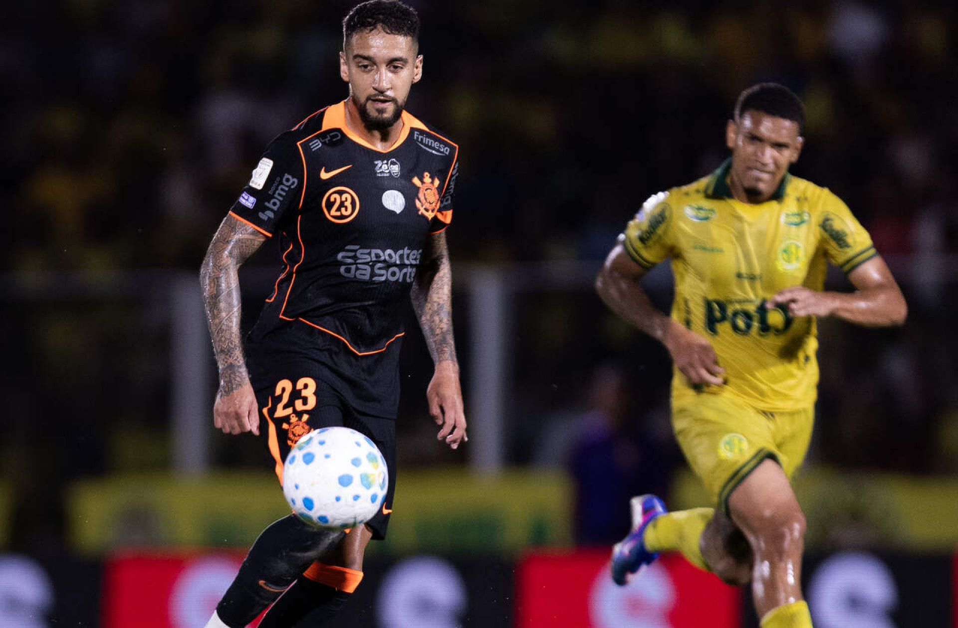 Sem Allan, Corinthians busca solu&ccedil;&atilde;o no meio para duelo com Rosario Central