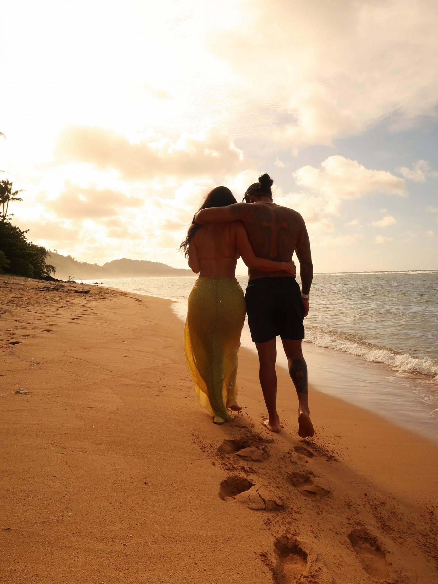  Kim Kardashian abre álbum de fotos com Lewis Hamilton  - Reprodução do Instagram