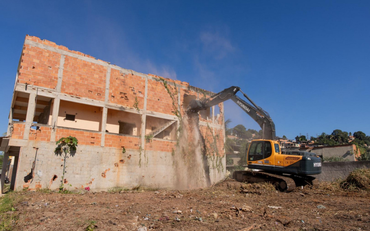 Prefeitura de Caxias avan&ccedil;a com obras do Canal Gaspar Ventura - Divulga&ccedil;&atilde;o/Prefeitura de Duque de Caxias