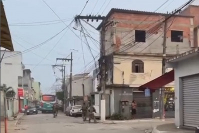 Movimentação policial na Nova Holanda gera relatos sobre suposta operação em Macaé