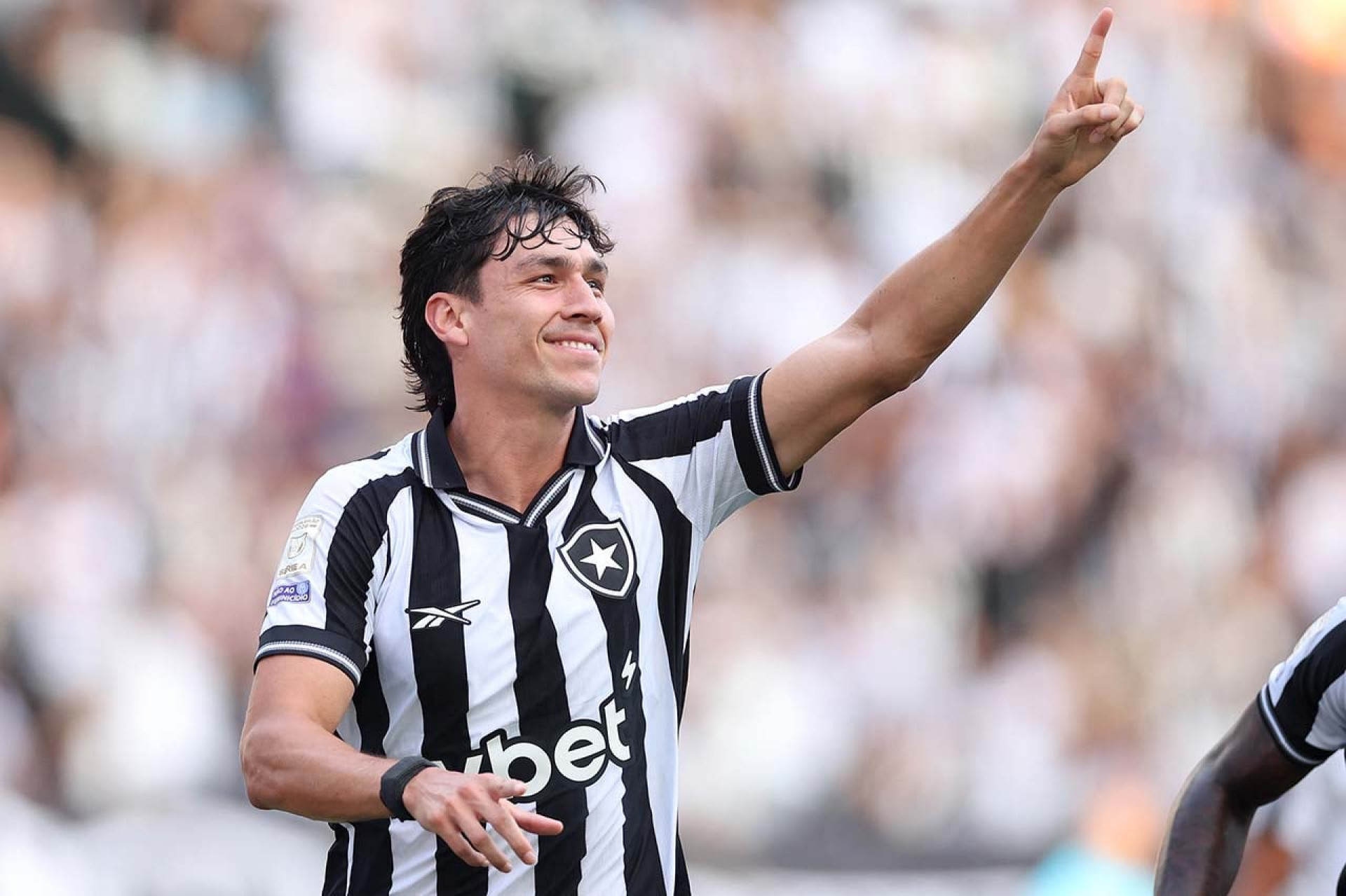 Ferraresi aparece, enfim, no BID como jogador do Botafogo