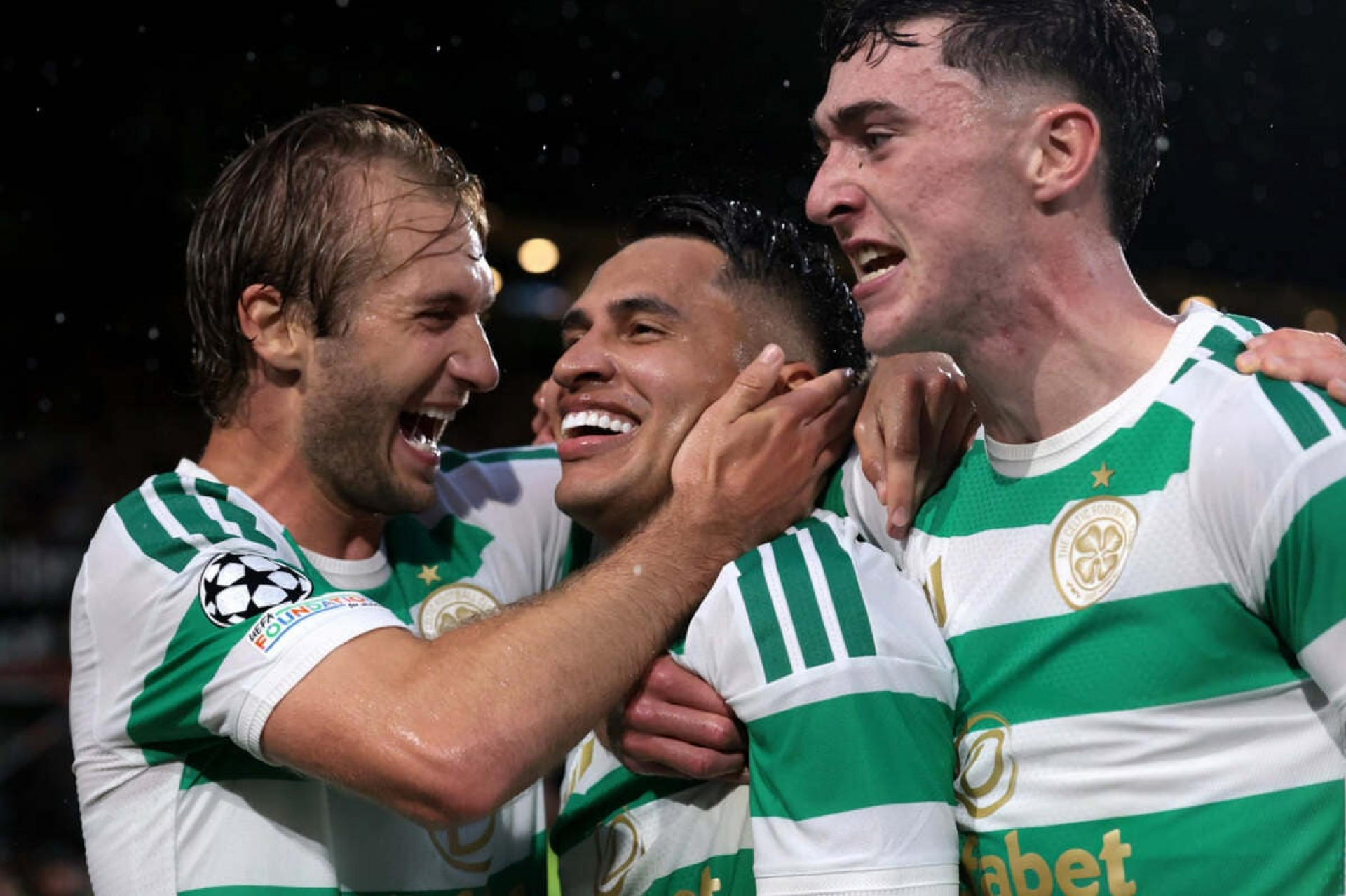 Celtic vence LASK e abre vantagem nos playoffs da Champions