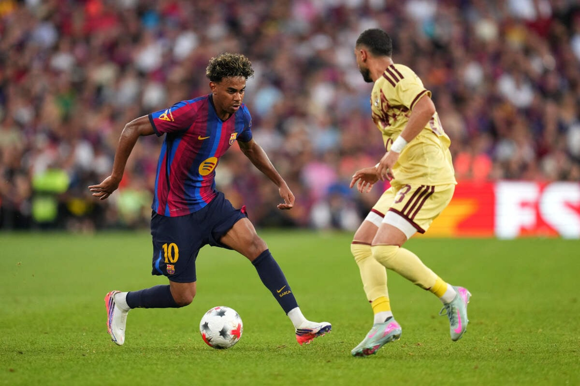 Barcelona vence Al Ahly e conquista o Trof&eacute;u Joan Gamper