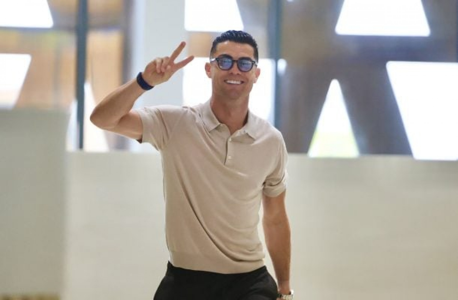Premier League ganha exibi&ccedil;&atilde;o gratuita em canal com Cristiano Ronaldo