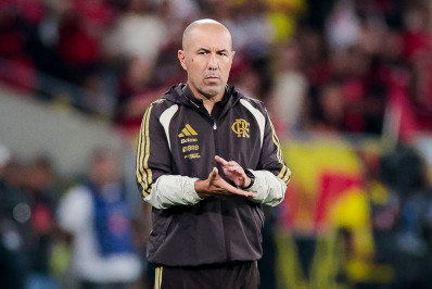 Jardim elogia desempenho dos jogadores e agradece apoio da torcida