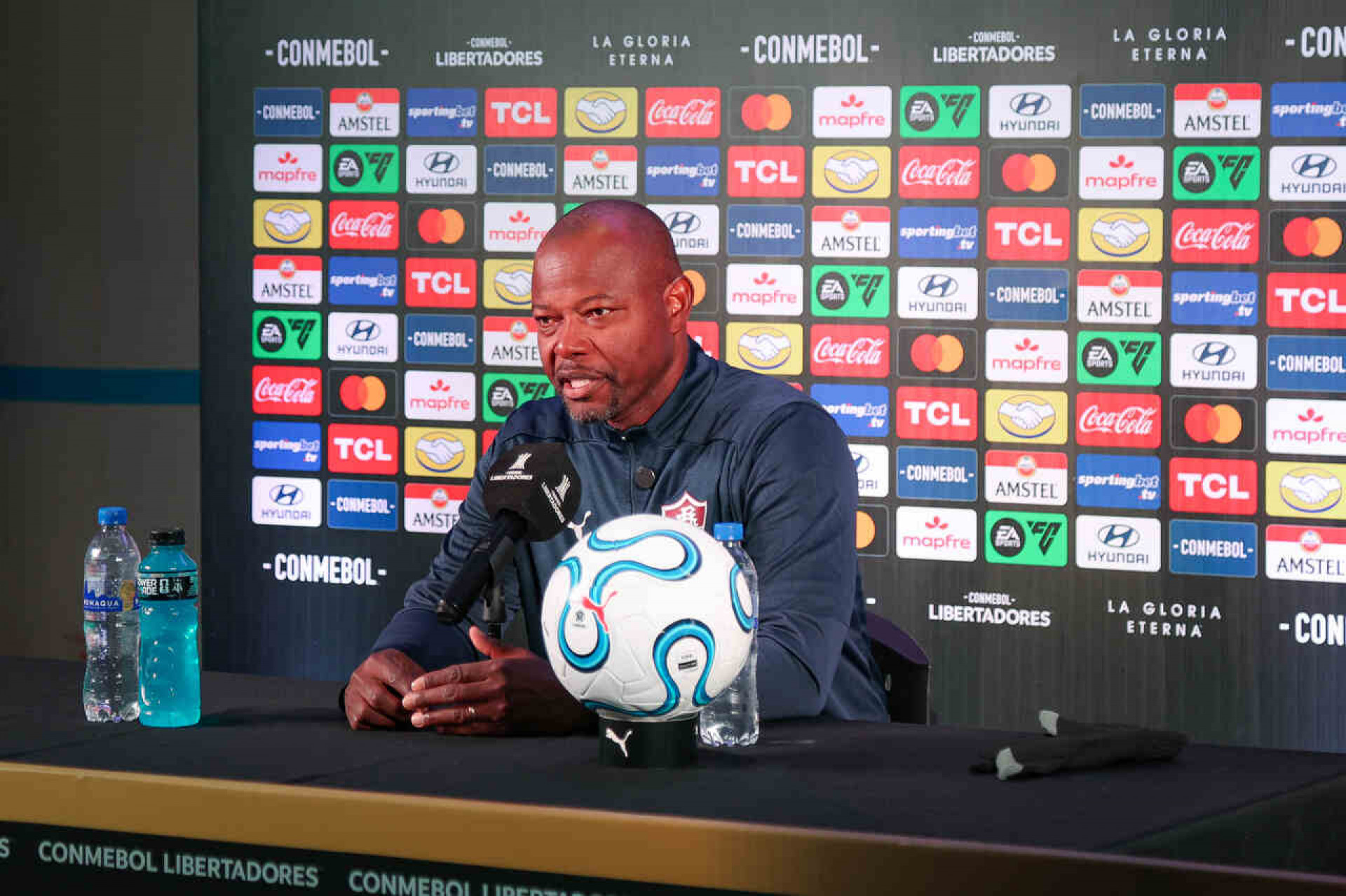 Fluminense n&atilde;o tem pressa por novo t&eacute;cnico e confia em Marc&atilde;o