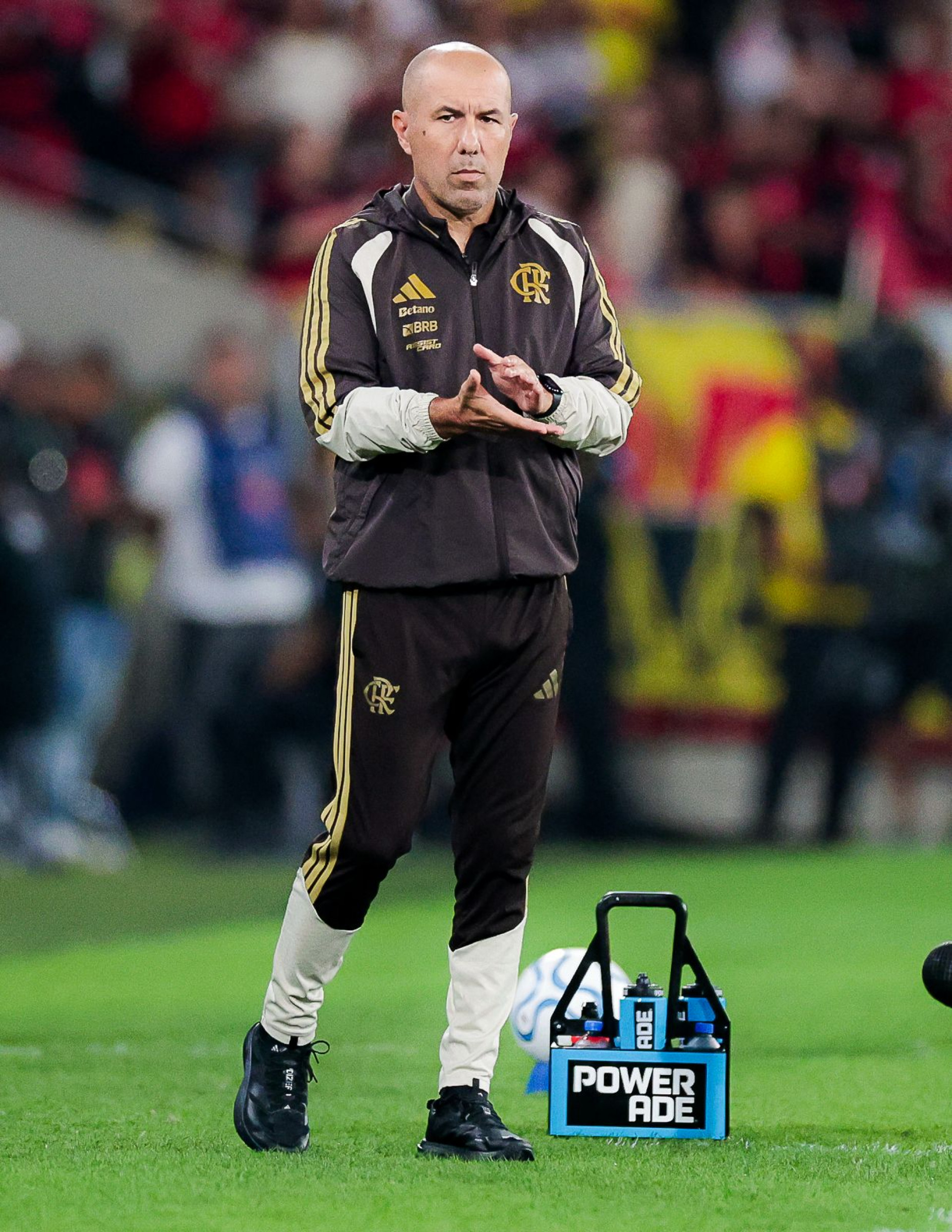Leonardo Jardim perde uma pe&ccedil;a importante para rodar o elenco entre Brasileir&atilde;o e Libertadores