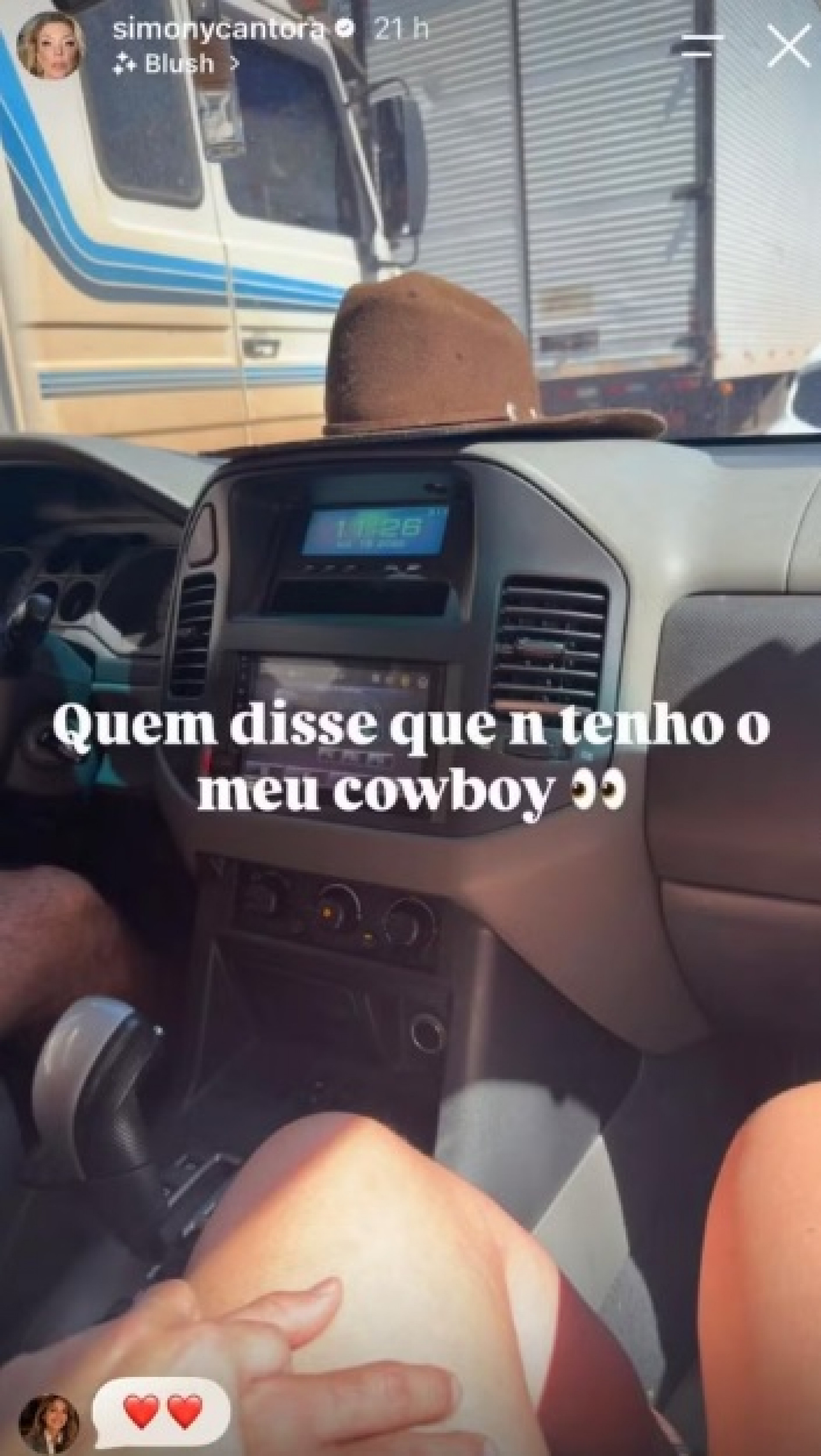 Simony revela novo amor e esconde identidade do namorado - Reprodução Instagram