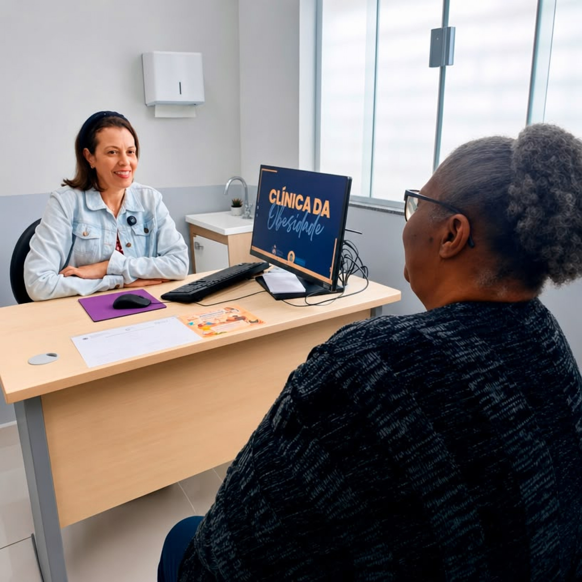 Clínica da Obesidade de Macaé combina acompanhamento médico, alimentação equilibrada e suporte multiprofissional no tratamento da doença