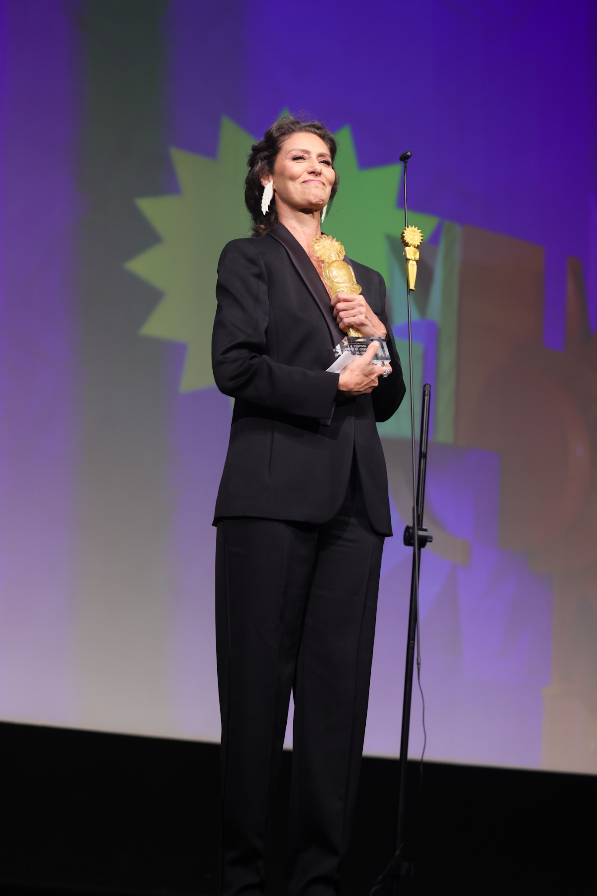 Maria Fernanda Cândido recebe o Troféu Kikito de Cristal - Lucas Ramos / Brazil News