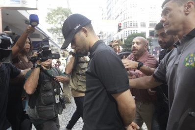 'Segurei para não fugir', diz entregador preso por morte de ciclista