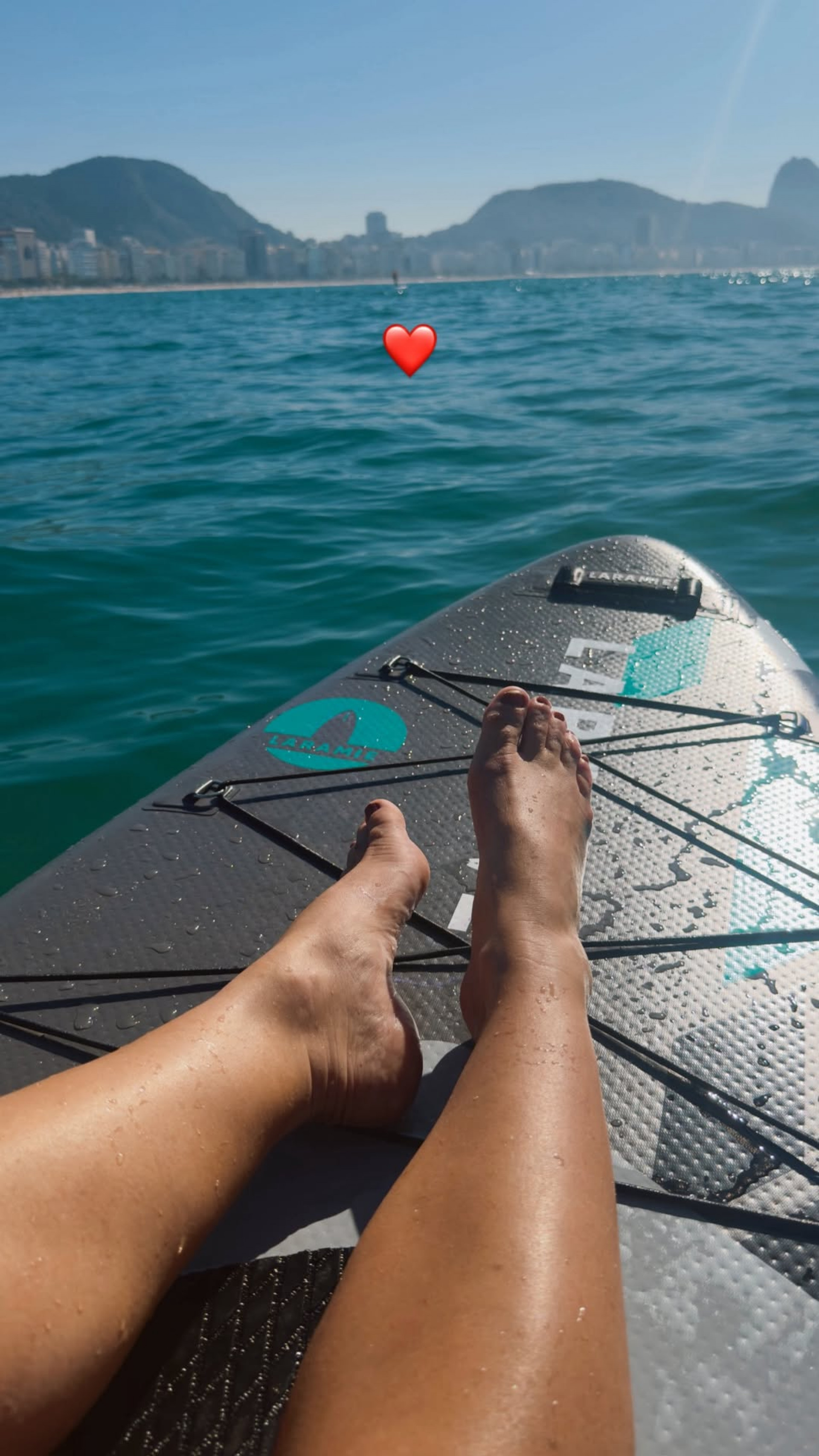 Paolla Oliveira surgiu relaxando em alto-mar - Reprodução/Instagram