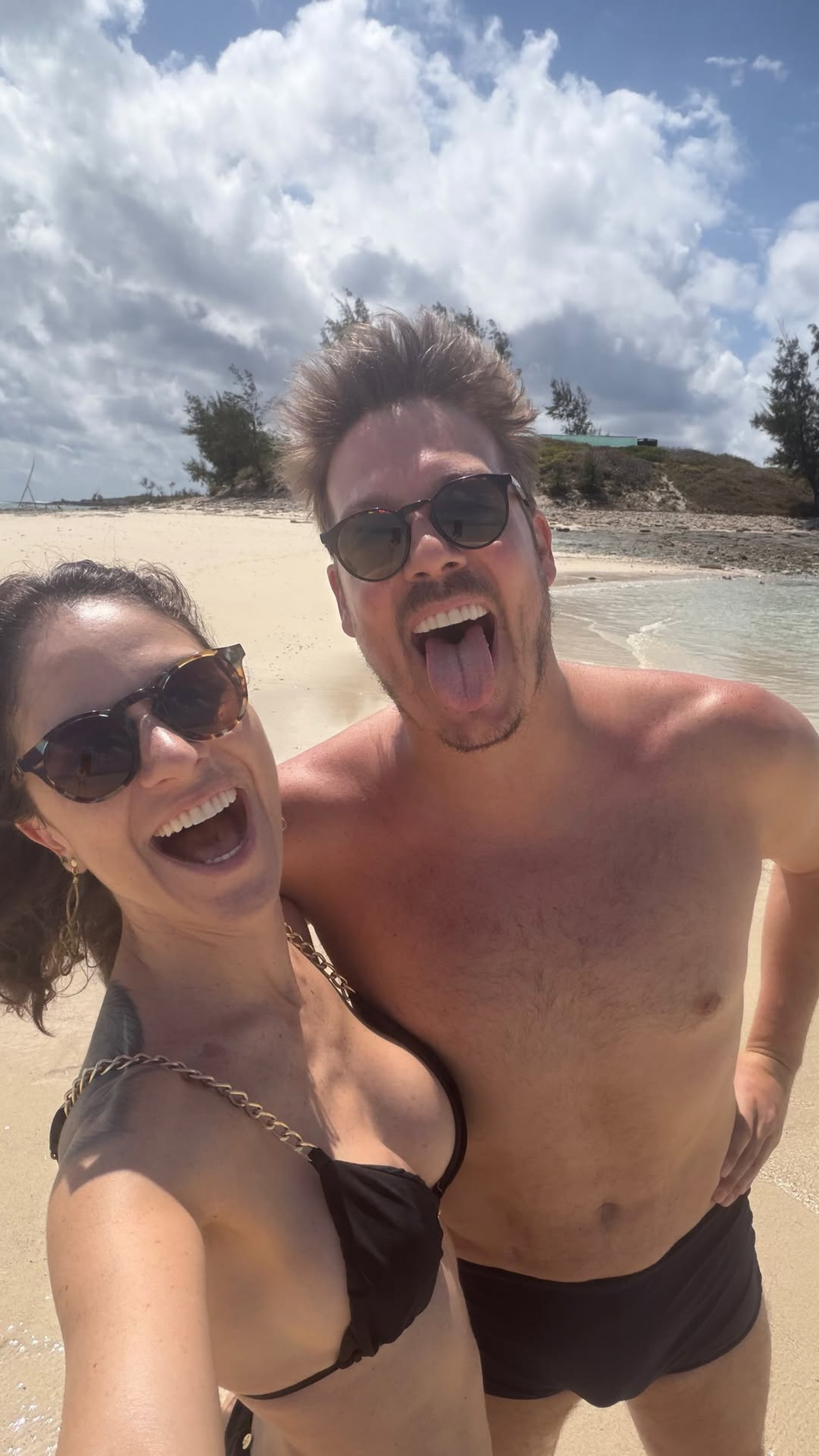 Priscila Castello Branco e Fabio Porchat se divertem durante passeio - Reprodução do Instagram