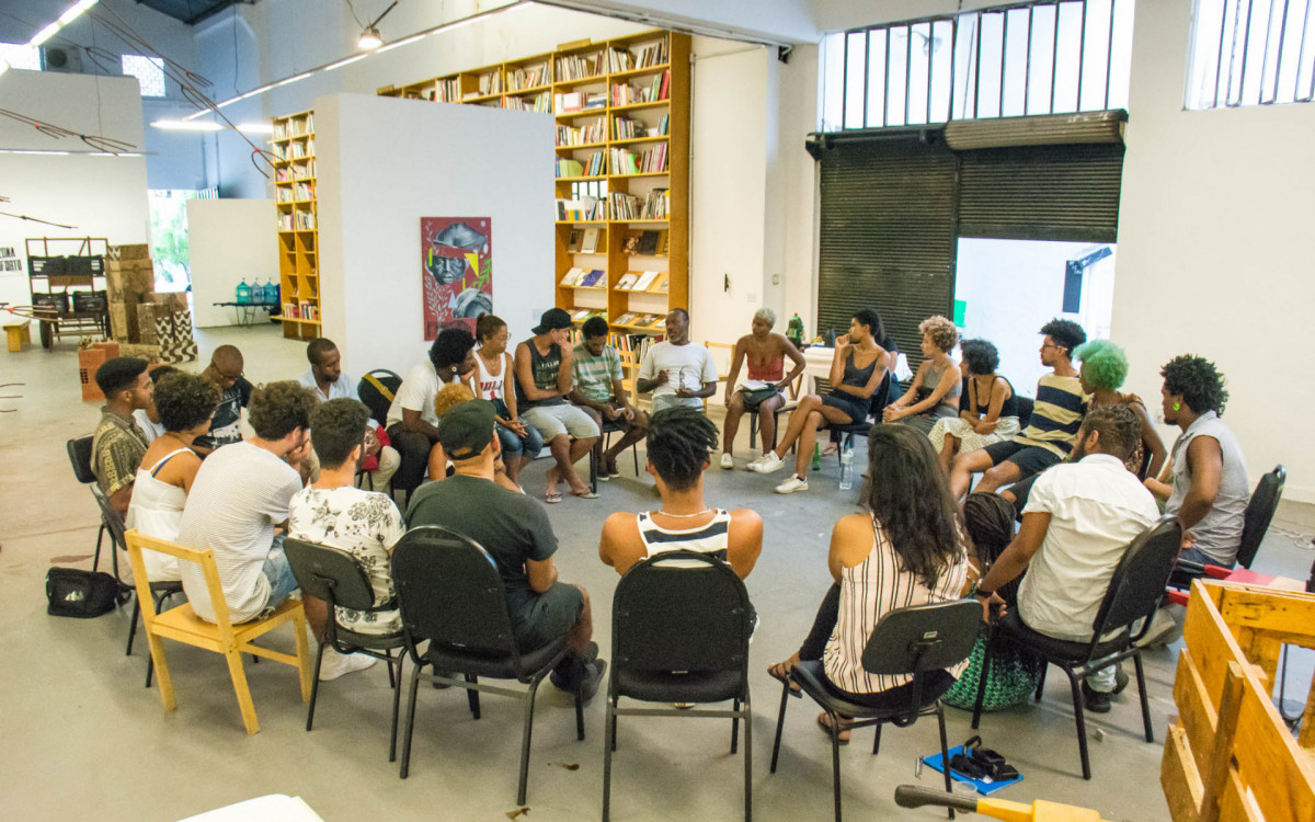 Observatório de Favelas celebra 25 anos de atuação com encontro que reúne pessoas, culturas e territórios