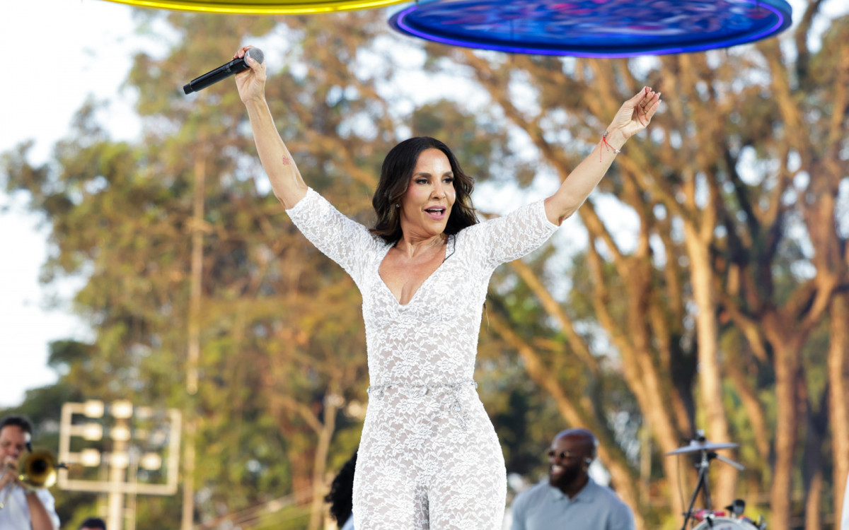 Ivete Sangalo no palco de show em S&atilde;o Paulo