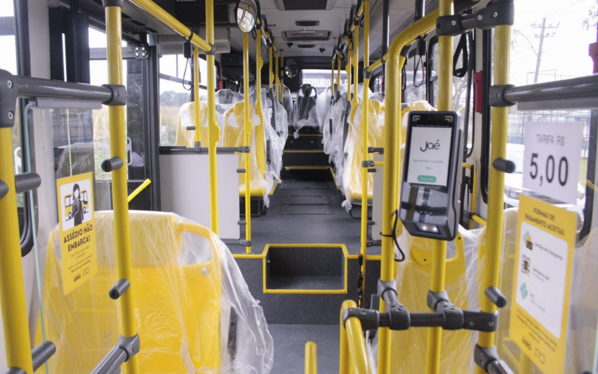 Implantação do plano de Mobilidade em Santa Cruz e entrega de novos ônibus - Carlos Elias Junior/ Agência O Dia