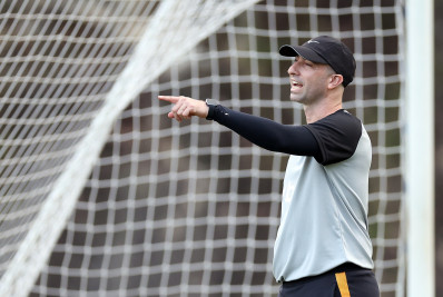 Rodrigo Bellão precisará mexer no Botafogo diante do Athletico-PR