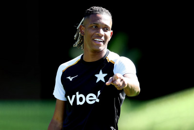 Danilo se recupera e pode reforçar Botafogo em clássico com o Flamengo