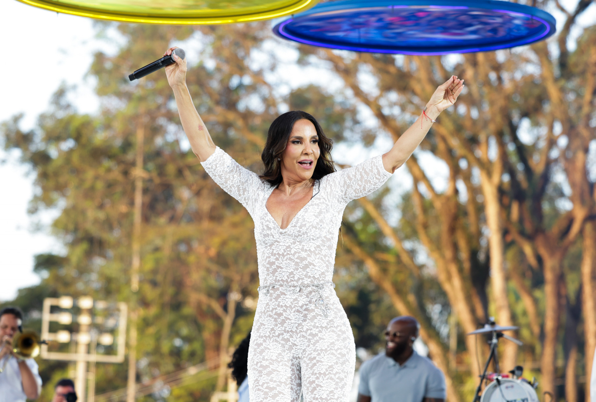 Ivete Sangalo no palco de show em São Paulo - Iwi Onodera/ Brazil News