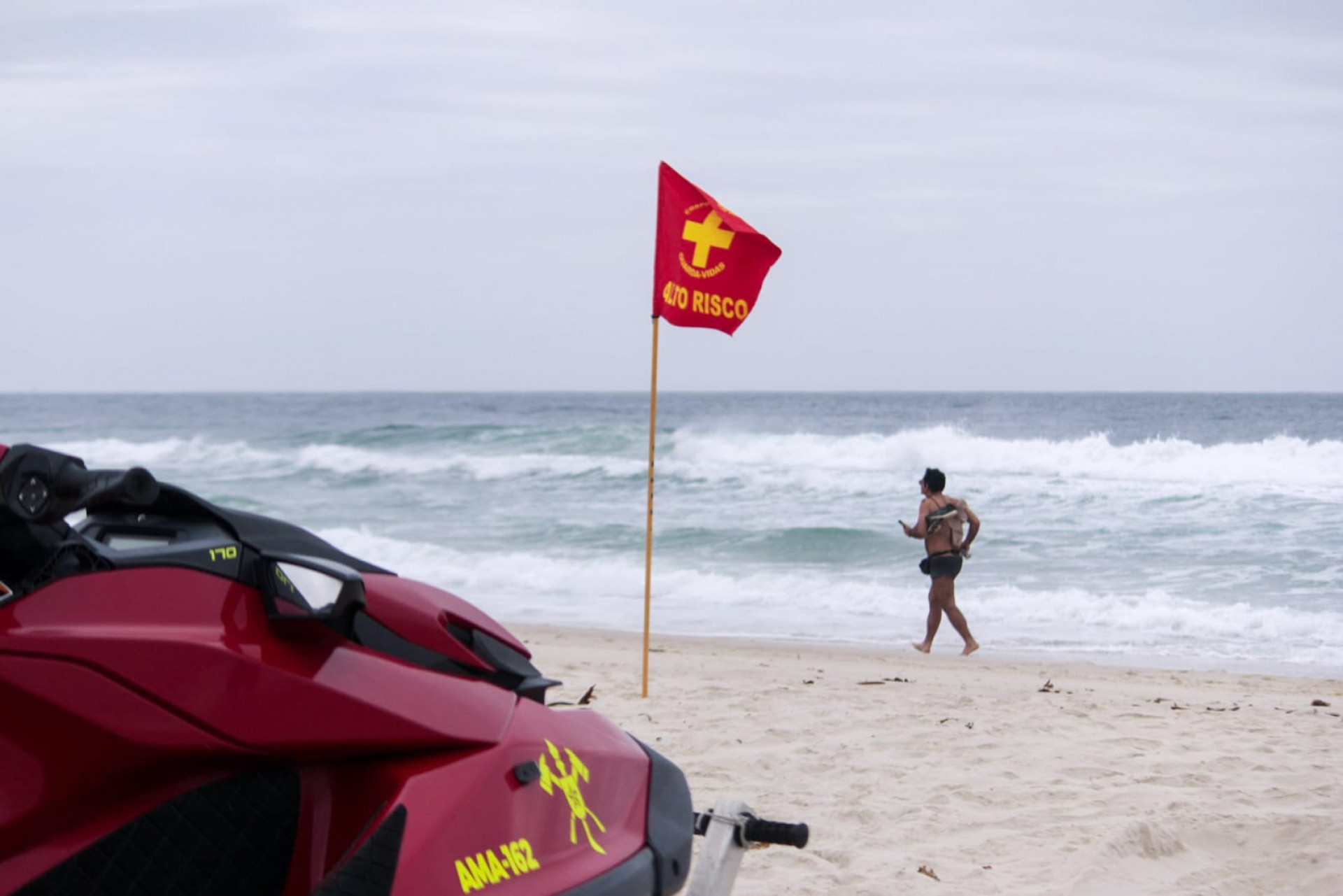 Não deu praia! Tempo continua instável durante a semana, no Rio - Carlos Elias Junior/ Agência O Dia