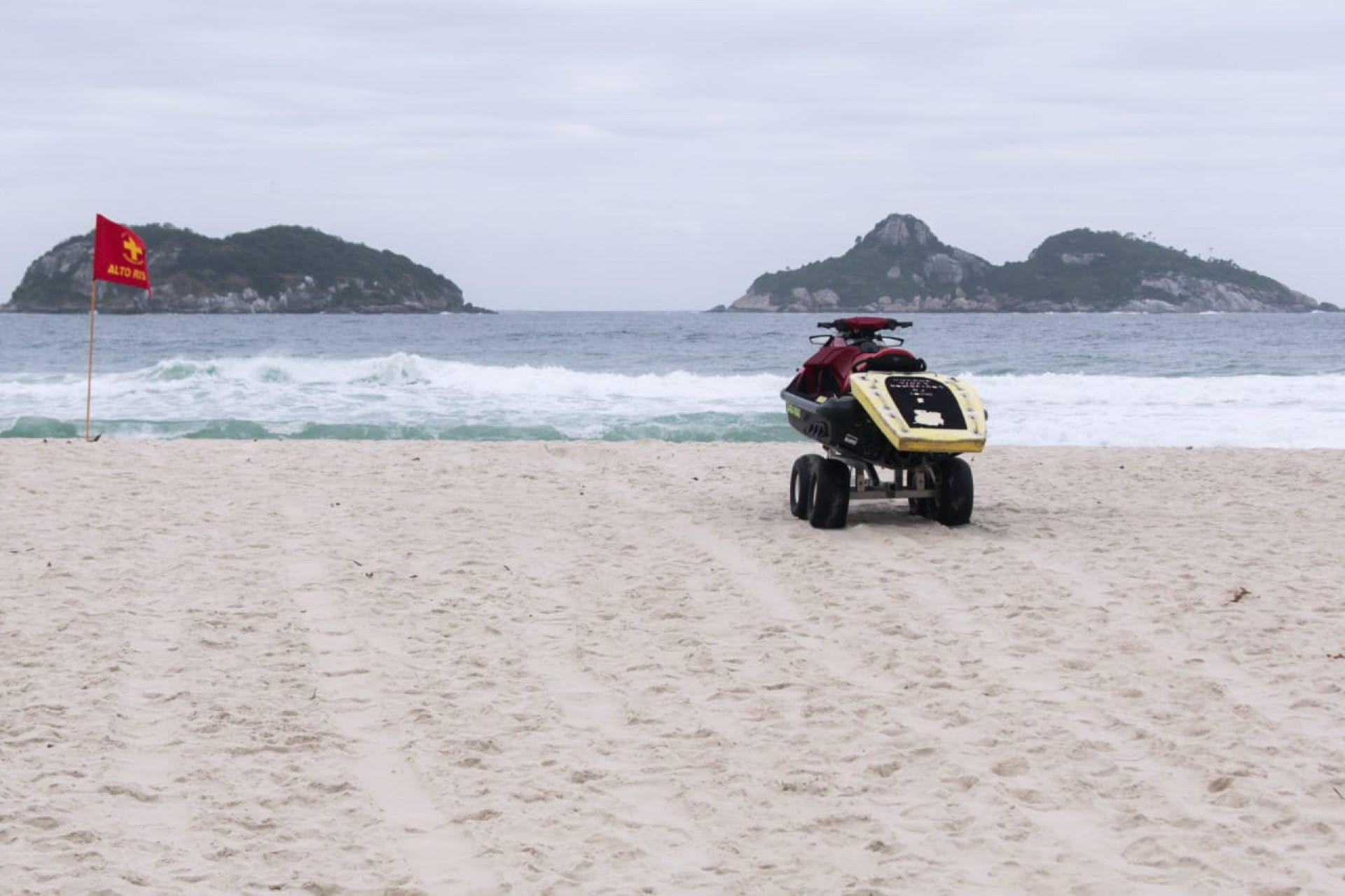 Não deu praia! Tempo continua instável durante a semana, no Rio - Carlos Elias Junior/ Agência O Dia