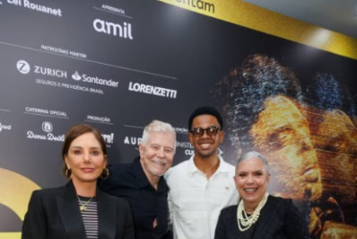 Heloísa Périssé e mais famosos prestigiam musical sobre Gilberto Gil em SP