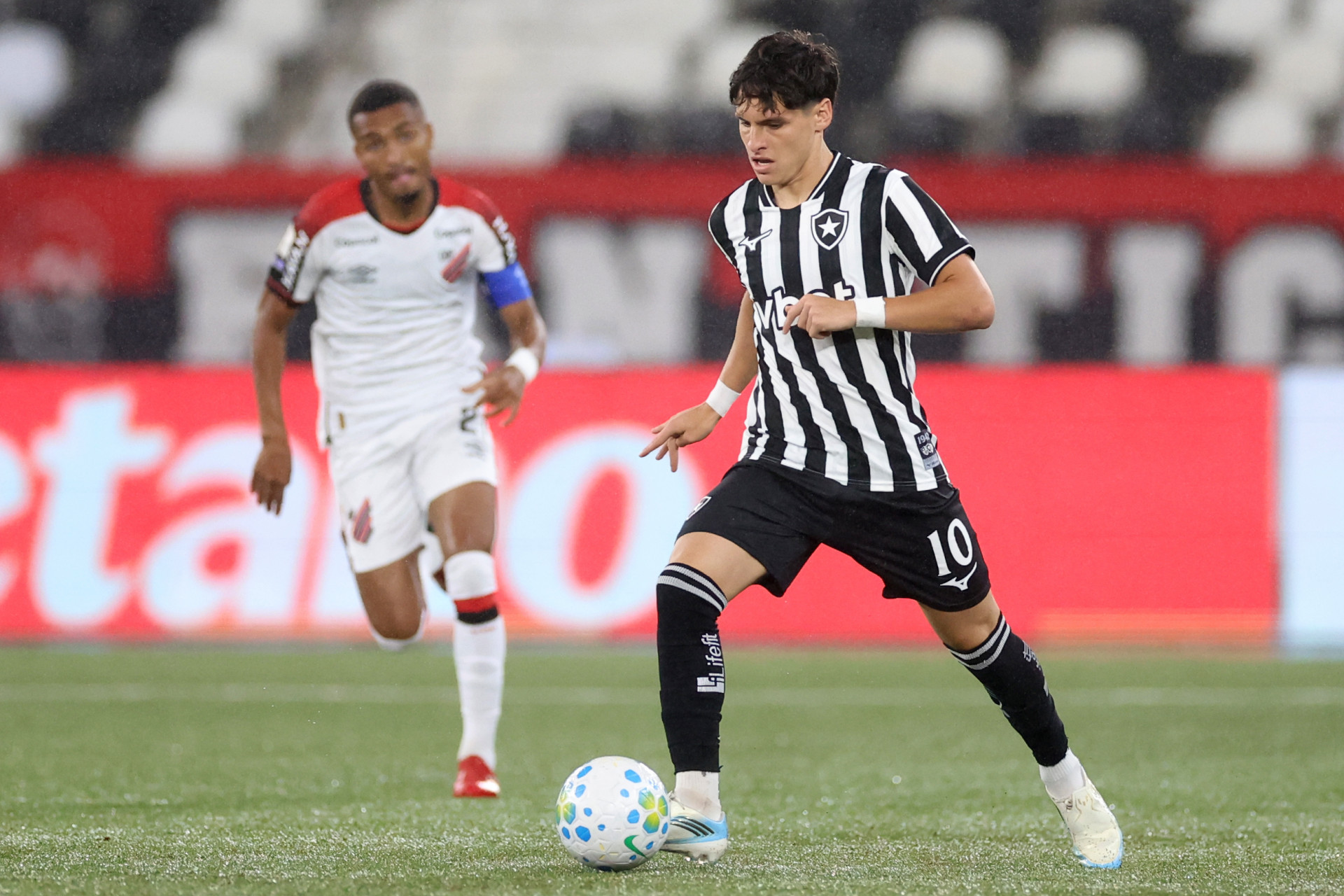 Montoro.  BOTAFOGO x Athletico PR pelo Campeonato Brasileiro no Estadio Nilton Santos, 24 de Agosto de 2026, Rio de Janeiro, RJ, Brasil. - Vítor Silva/Botafogo