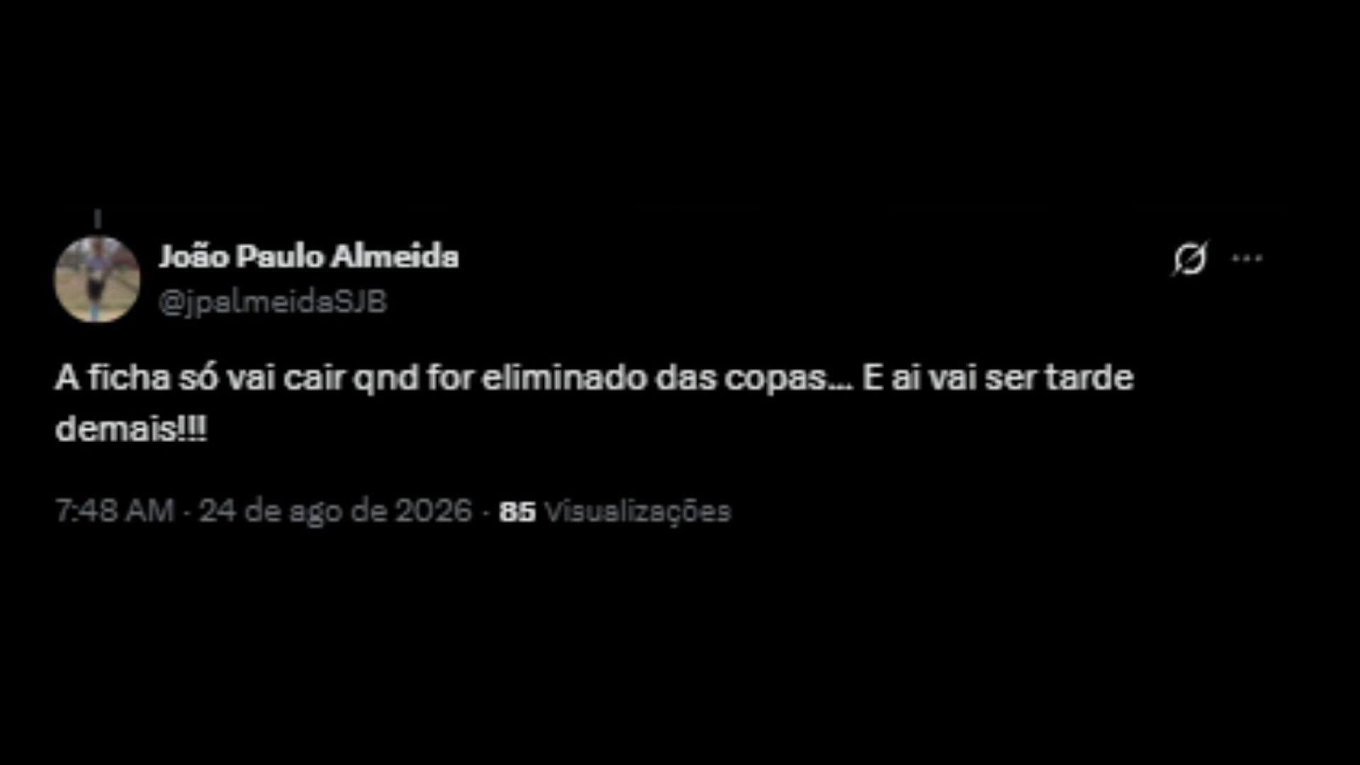 Torcedores do Vasco comentando a possibilidade de escapar do rebaixamento - Reprodução/X @jpalmeidaSJB