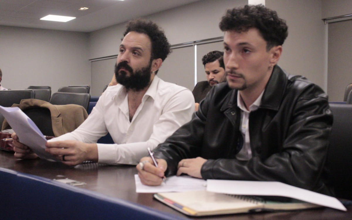 Samuel Costa e Luciano Victorino. Assessores da candidata ao senado, Mônica Benício pelo PSOL - Carlos Elias Junior/ Agência O Dia