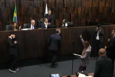 Ampliação de licença por nascimento de filho com doença rara é aprovada