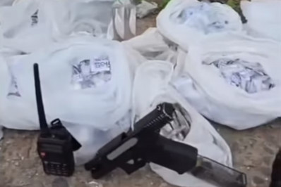 PM apreende arma, munições e drogas durante ação em Mesquita