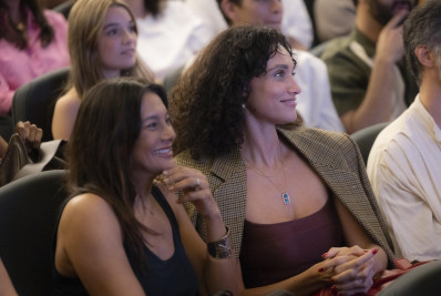 Elenco de 'Lá na Minha Terra' se reúne antes do início das gravações